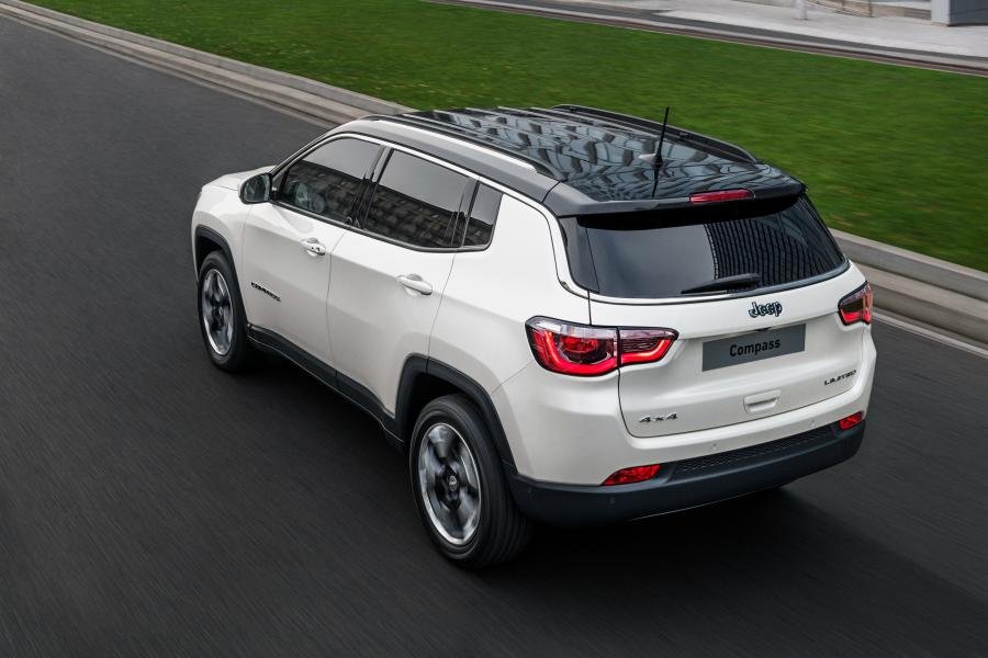  Jeep Compass Limited (MP) 2017 года  (WW) (фото 3 из 56)
